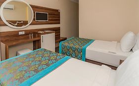 Kleopatra Blue Hawai Hotel